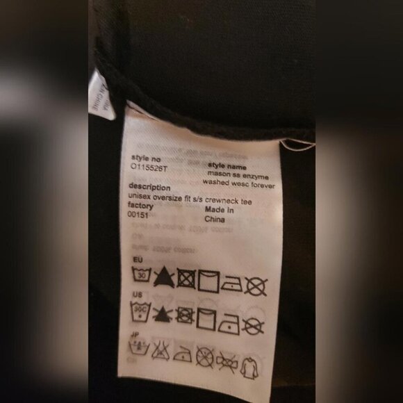WESC Wild & Free Tee 90s Grunge Vintage Rock & Grunge Aesthetic - Picture 7 of 10